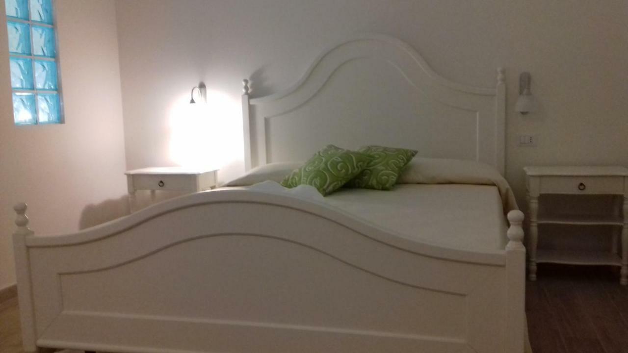 A Casa Di Nene Bed & Breakfast ปาลีนูโร ภายนอก รูปภาพ